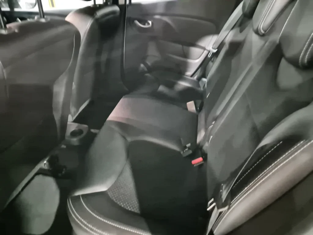 Renault-KoreaSamsung Clio Iconic