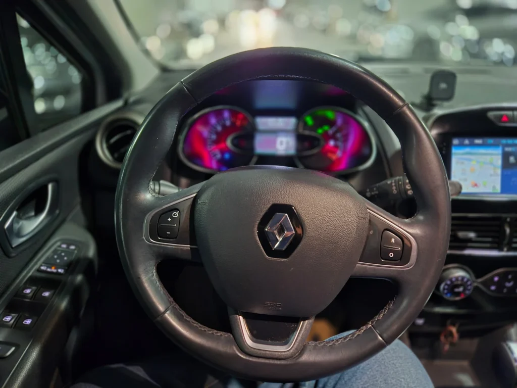 Renault-KoreaSamsung Clio Iconic