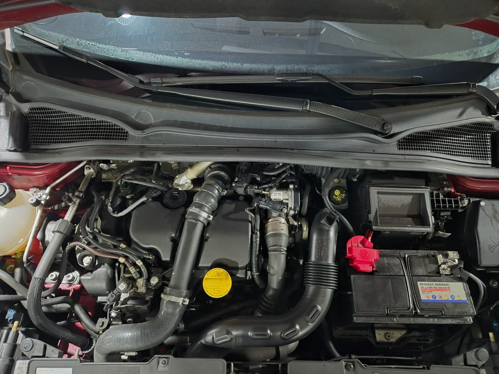 Renault-KoreaSamsung Clio Intense