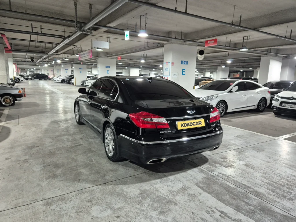 Hyundai Genesis (BH330) 3.3 Luxury