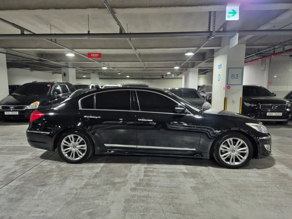 Hyundai Genesis (BH330) 3.3 Luxury