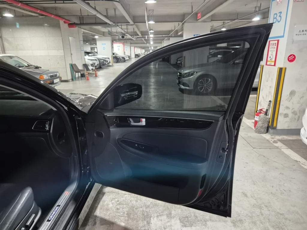 Hyundai Genesis (BH330) 3.3 Luxury