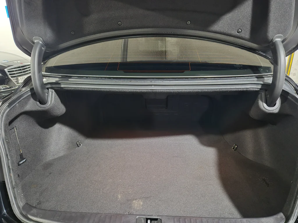 Hyundai Genesis (BH330) 3.3 Luxury