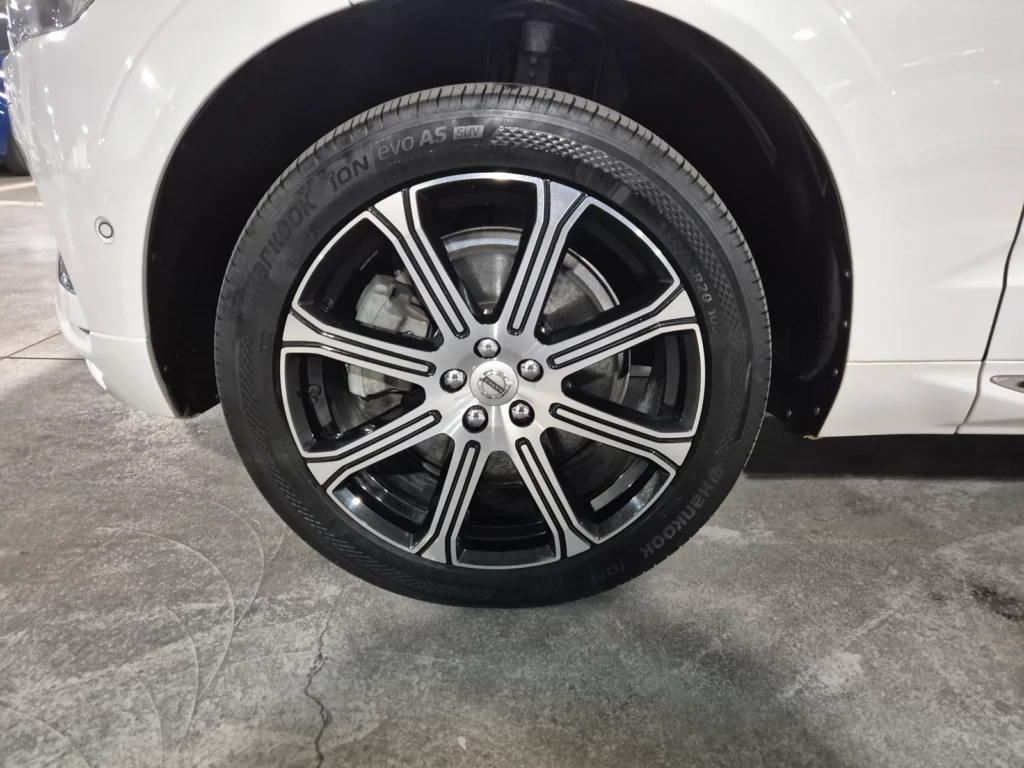 Volvo XC60 2nd Gen D5 Inscription