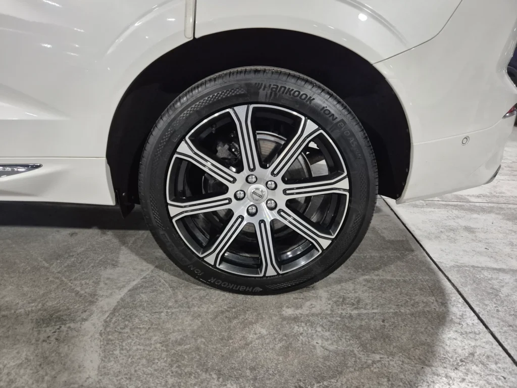 Volvo XC60 2nd Gen D5 Inscription