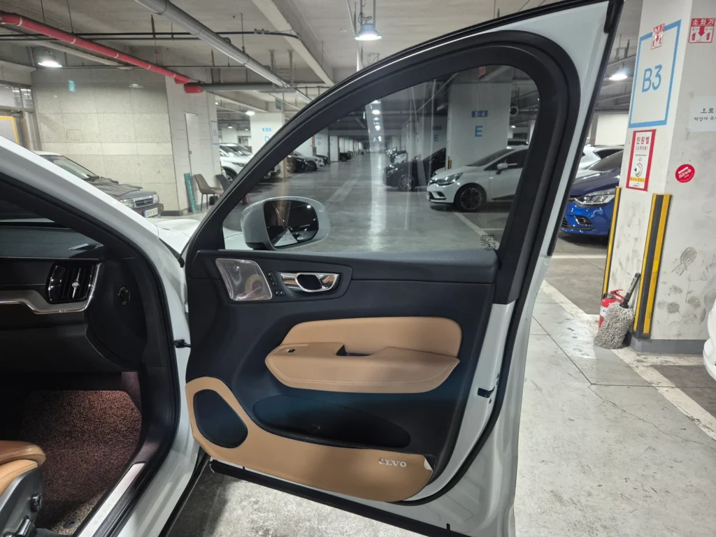 Volvo XC60 2nd Gen D5 Inscription