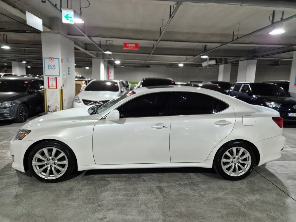 Lexus IS250 2.5