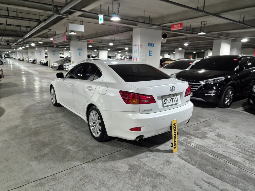 Lexus IS250 2.5