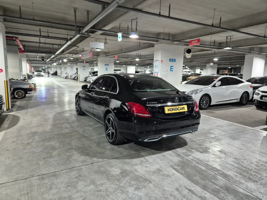 Benz C-Class W205 C220 d 4MATIC