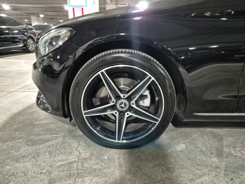 Benz C-Class W205 C220 d 4MATIC