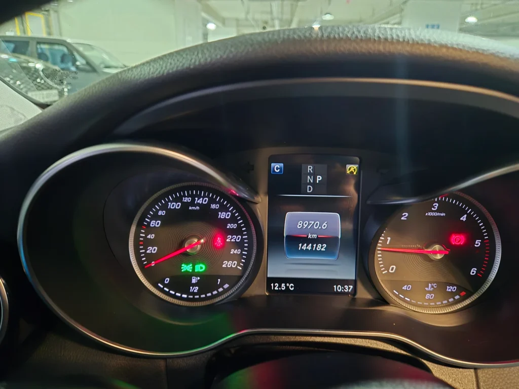 Benz C-Class W205 C220 d 4MATIC