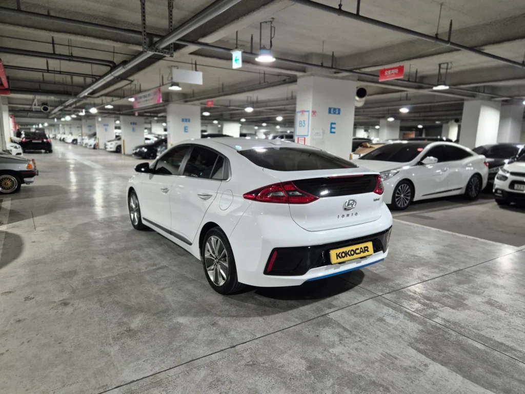 Hyundai Ioniq Hybrid Q