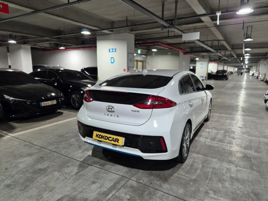 Hyundai Ioniq Hybrid Q