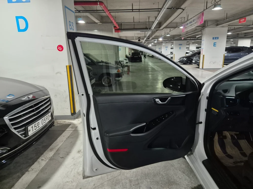 Hyundai Ioniq Hybrid Q