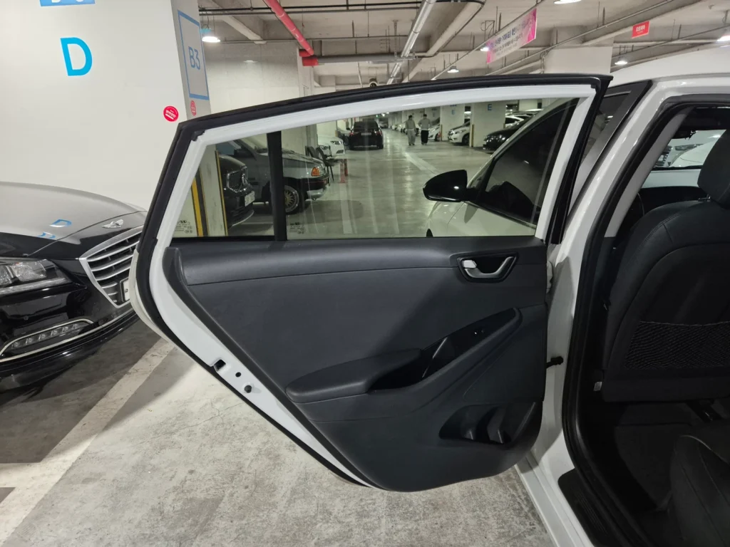 Hyundai Ioniq Hybrid Q