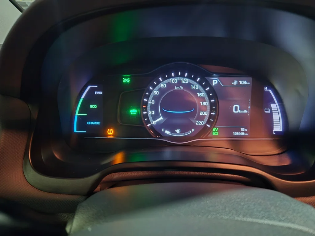 Hyundai Ioniq Hybrid Q