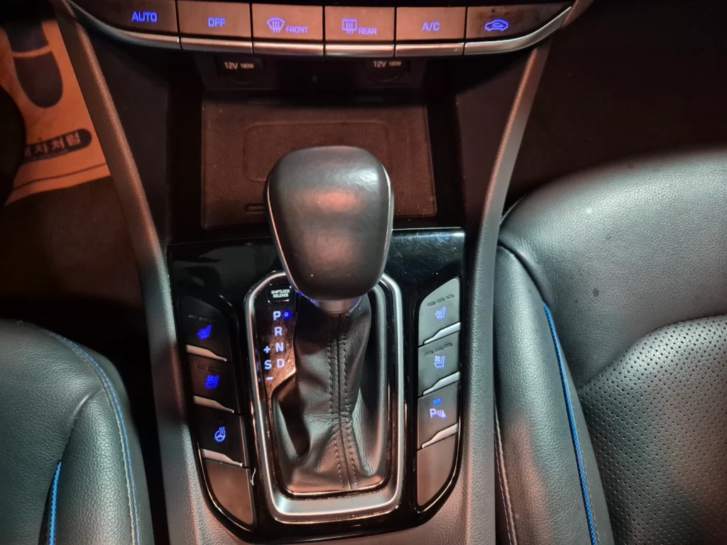 Hyundai Ioniq Hybrid Q