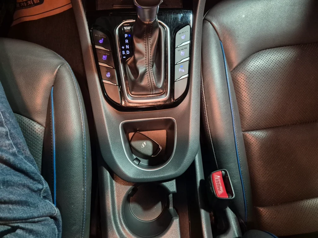 Hyundai Ioniq Hybrid Q