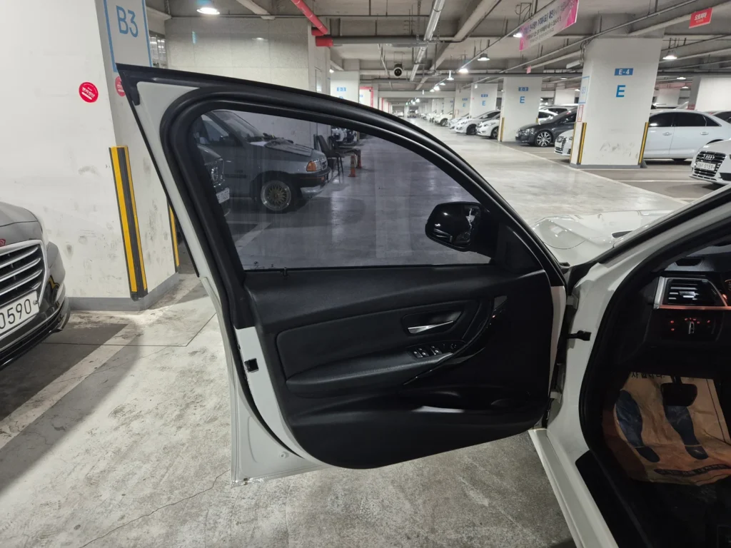 BMW 3 Series (F30) 320d