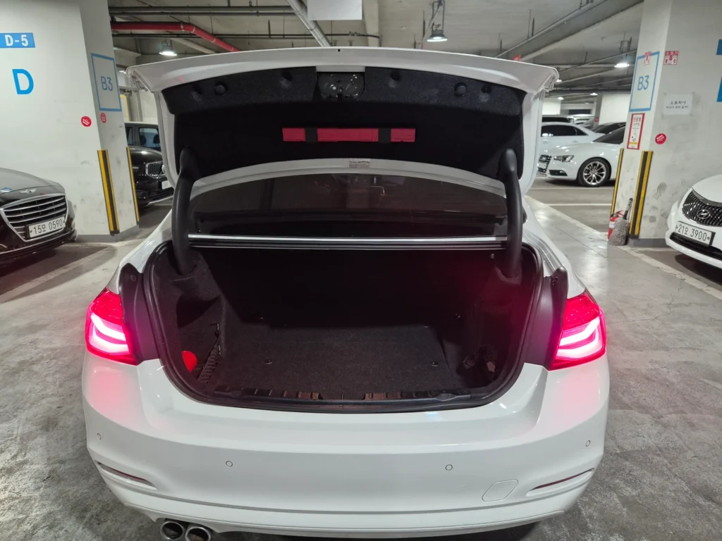 BMW 3 Series (F30) 320d