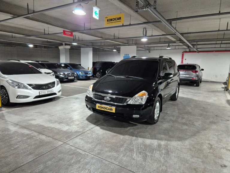 Kia Carnival R Grand Carnival GLX