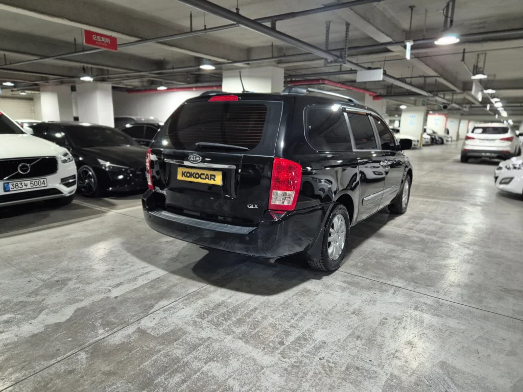 Kia Carnival R Grand Carnival GLX