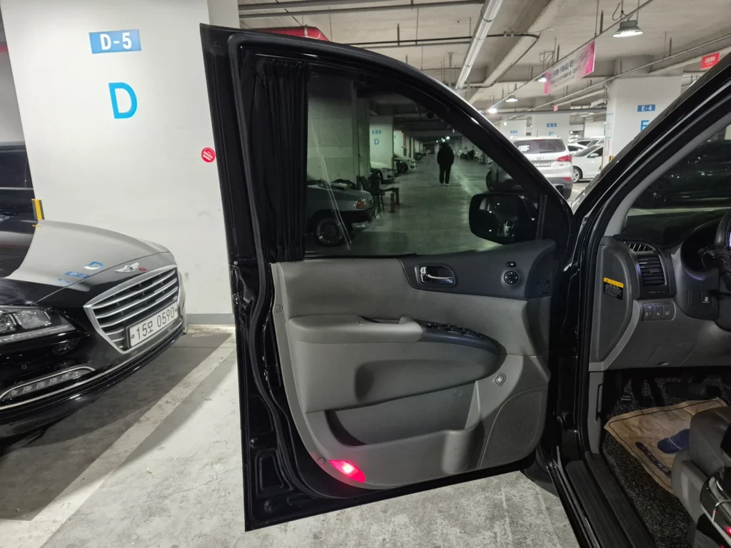 Kia Carnival R Grand Carnival GLX