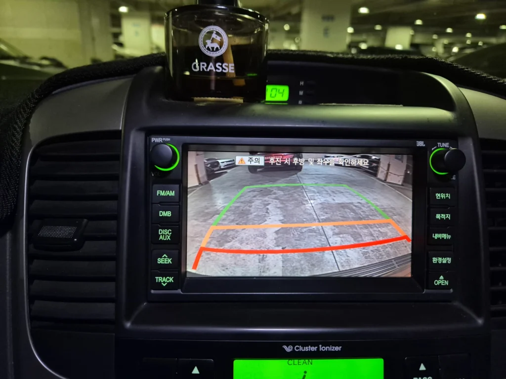 Kia Carnival R Grand Carnival GLX