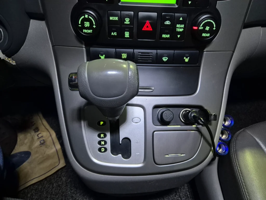 Kia Carnival R Grand Carnival GLX