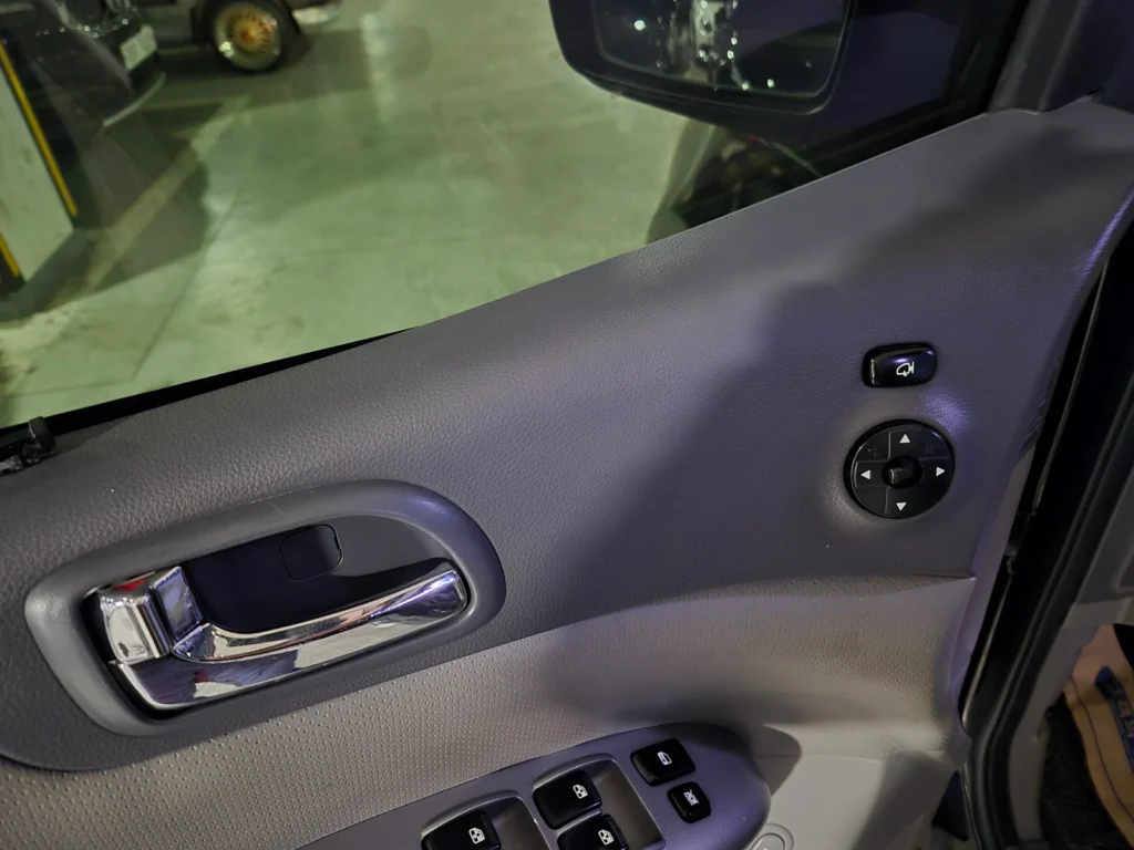 Kia Carnival R Grand Carnival GLX