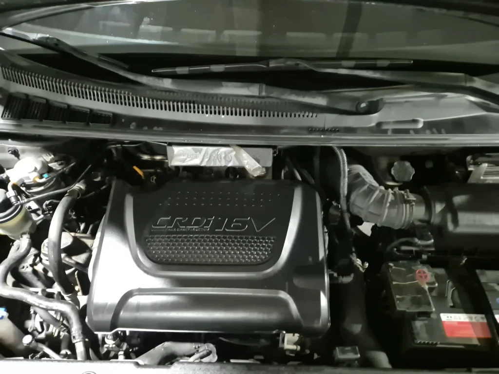 Kia Carnival R Grand Carnival GLX