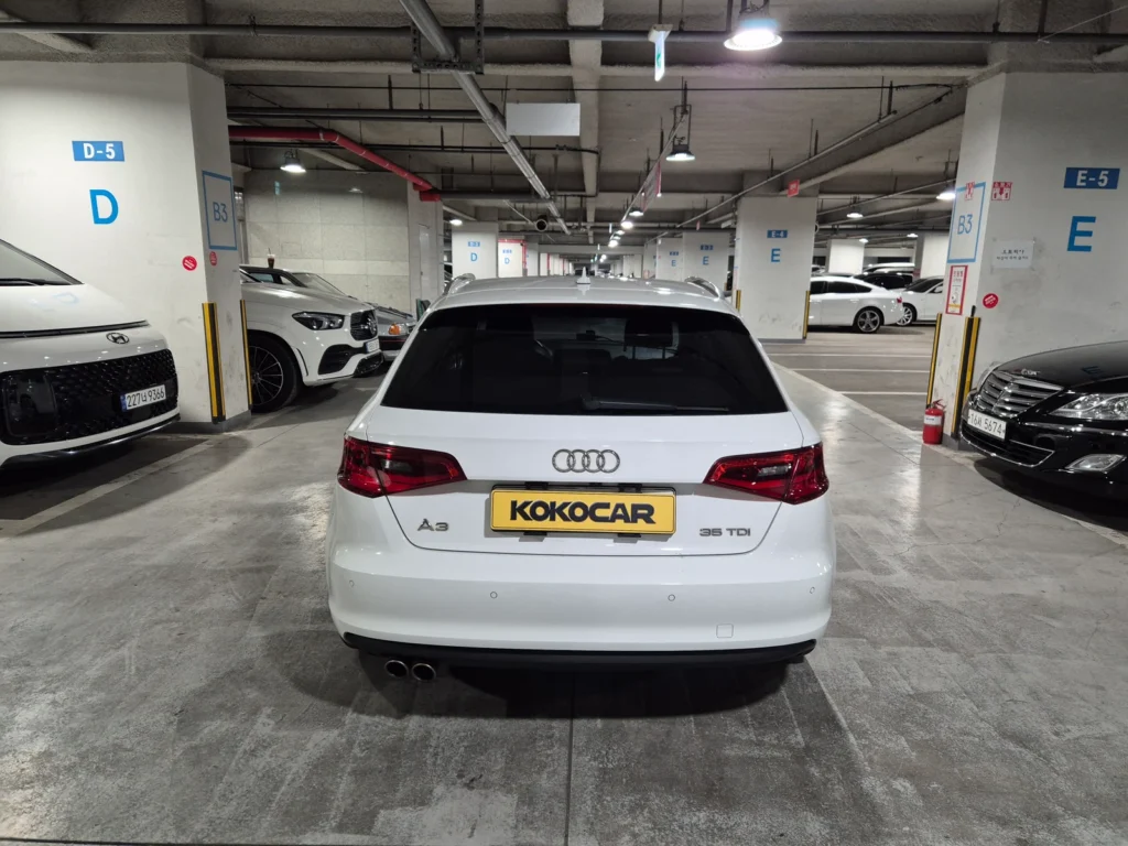 Audi New A3 35 TDI Dynamic Sportback