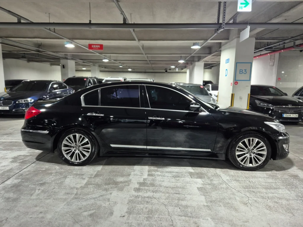 Hyundai Genesis (BH330) 3.3 Premium