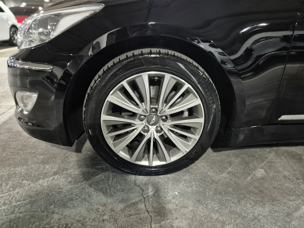 Hyundai Genesis (BH330) 3.3 Premium