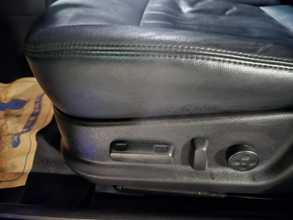 Hyundai Genesis (BH330) 3.3 Premium