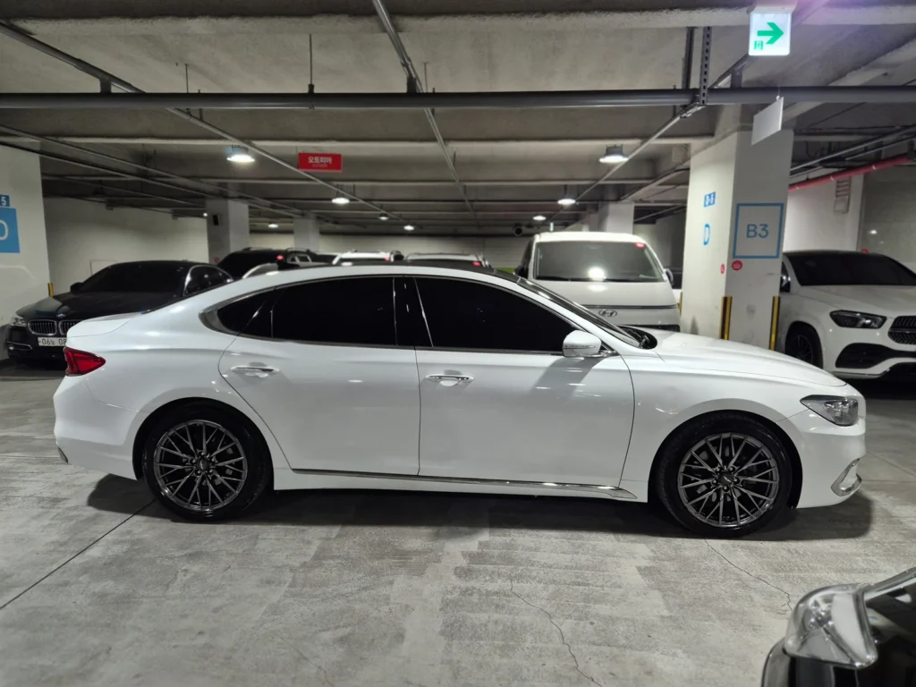 Hyundai Grandeur IG 3.0 LPI Modern