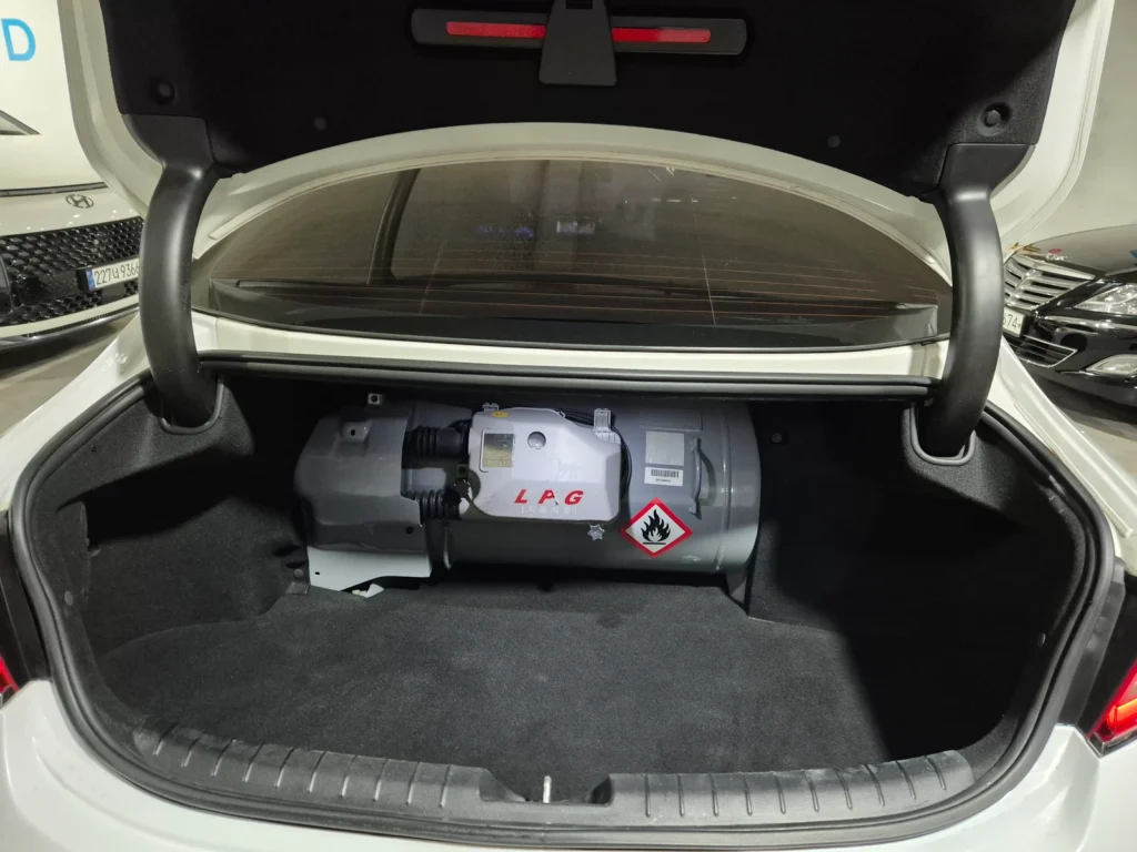 Hyundai Grandeur IG 3.0 LPI Modern