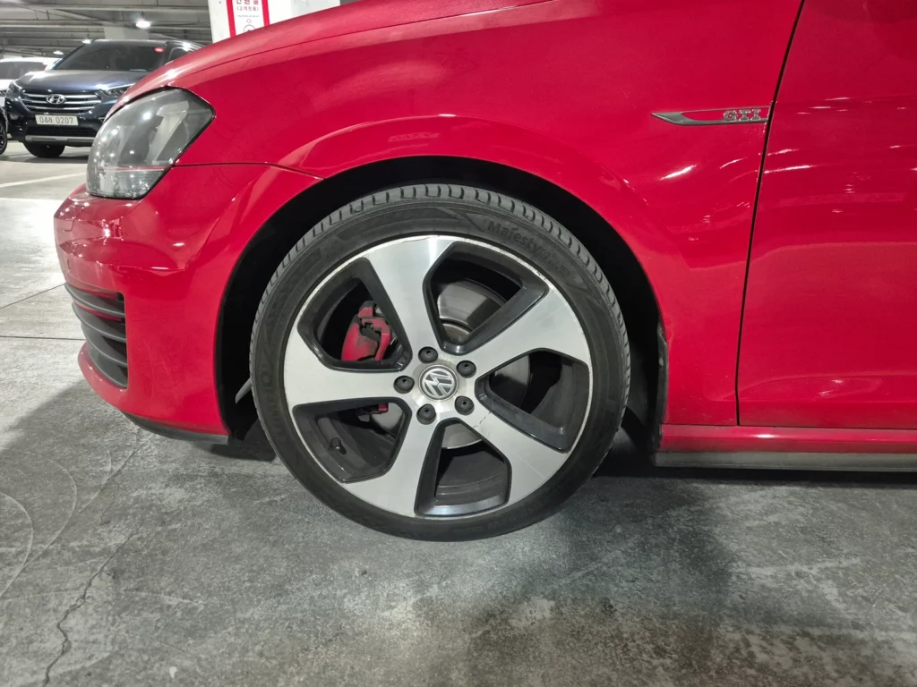 Volkswagen Golf 7th Gen 2.0 GTI