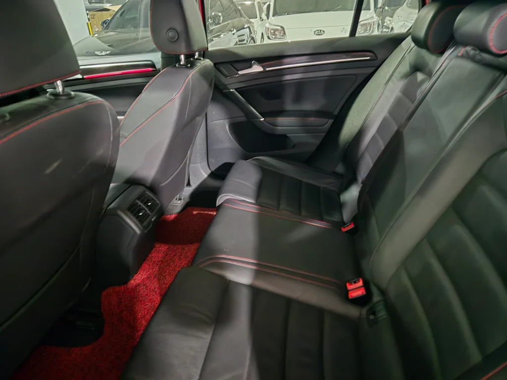 Volkswagen Golf 7th Gen 2.0 GTI