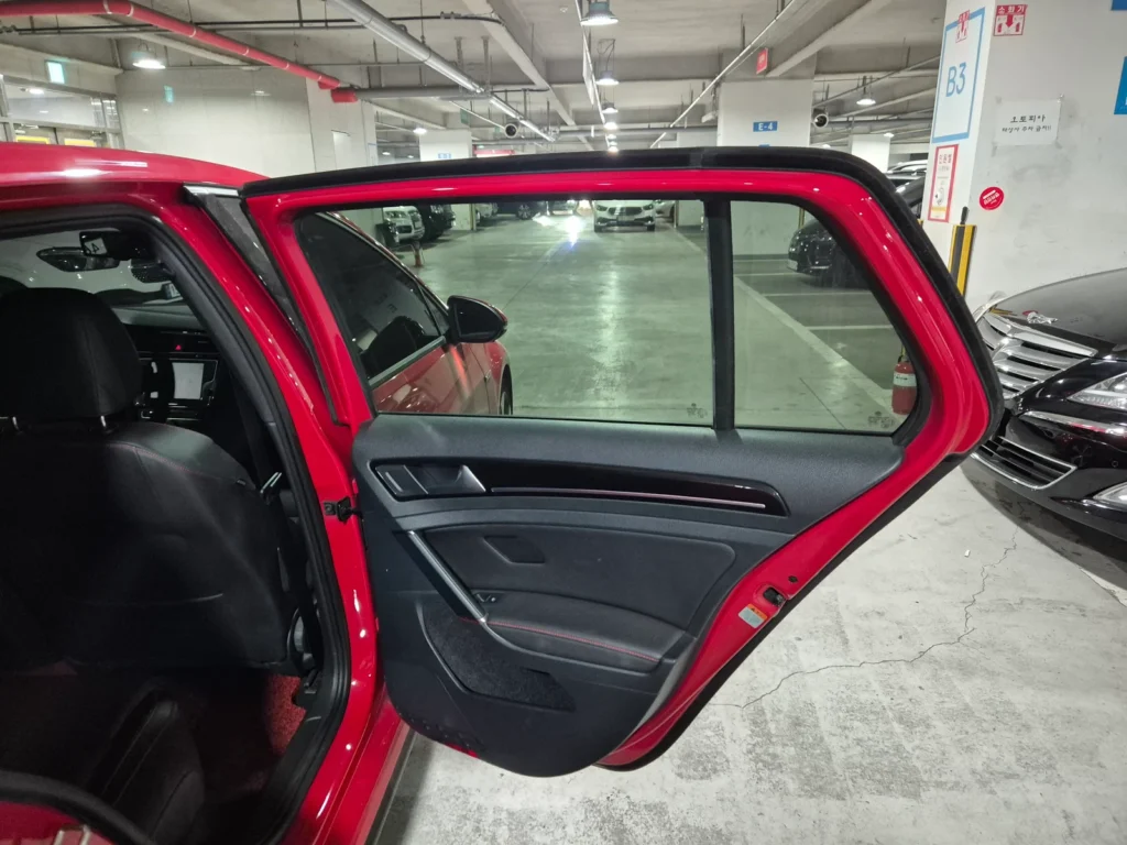 Volkswagen Golf 7th Gen 2.0 GTI