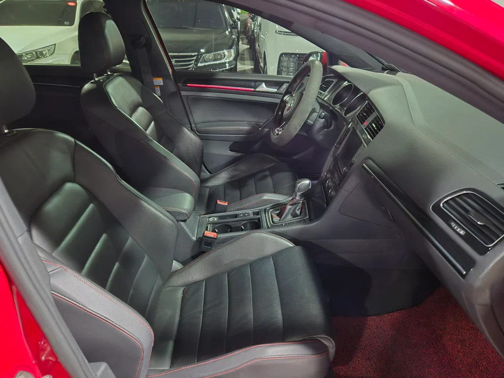 Volkswagen Golf 7th Gen 2.0 GTI