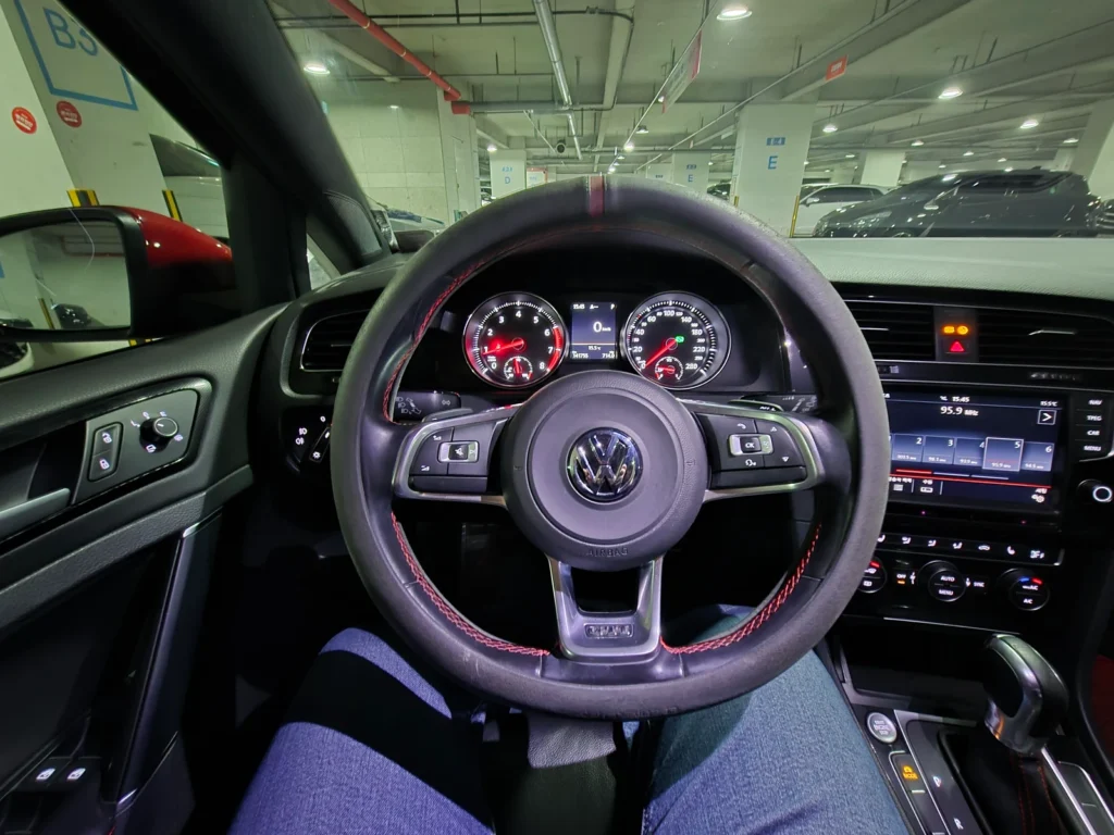 Volkswagen Golf 7th Gen 2.0 GTI