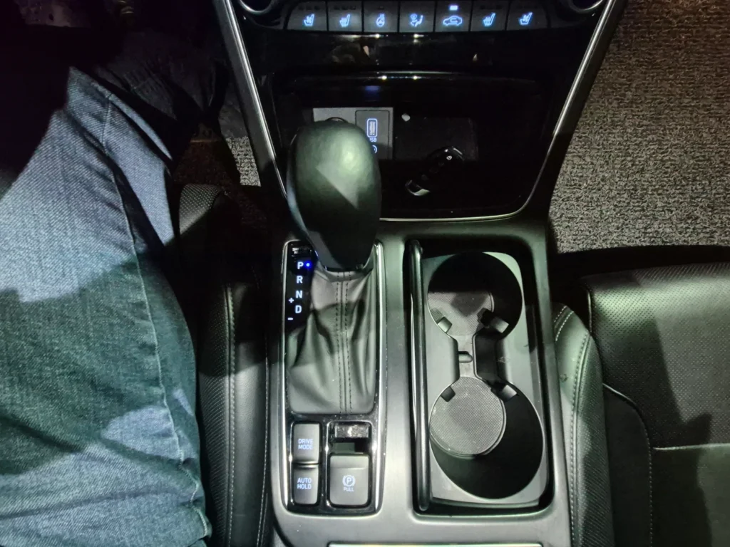 Hyundai Grandeur IG 2.2 Diesel Premium