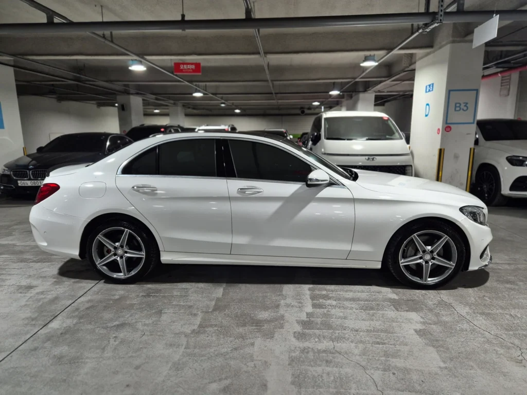 Benz C-Class W205 C250 d 4MATIC