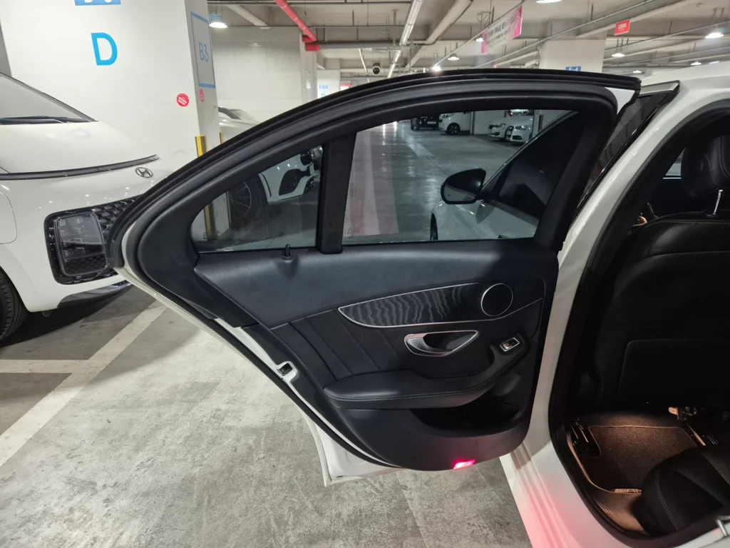 Benz C-Class W205 C250 d 4MATIC