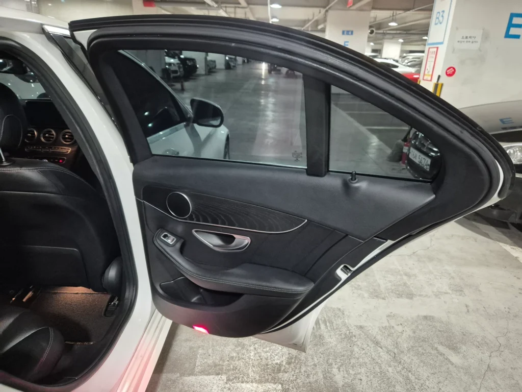 Benz C-Class W205 C250 d 4MATIC