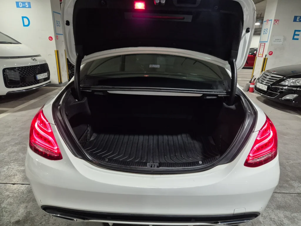 Benz C-Class W205 C250 d 4MATIC