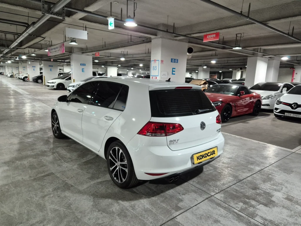 Volkswagen Golf 7th Gen 2.0 TDI Premium