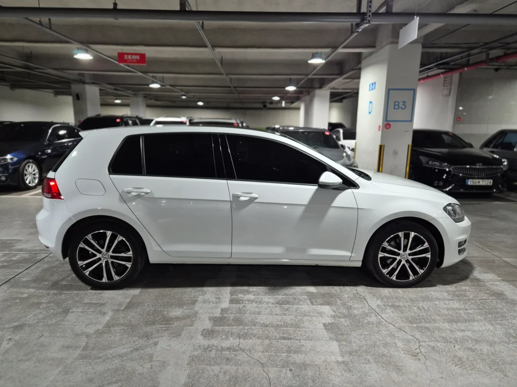 Volkswagen Golf 7th Gen 2.0 TDI Premium