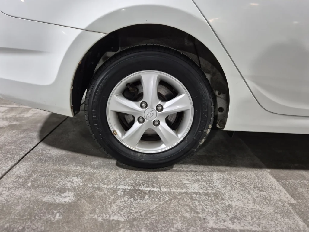 Hyundai Accent (New) 1.6 Diesel VGT Premium